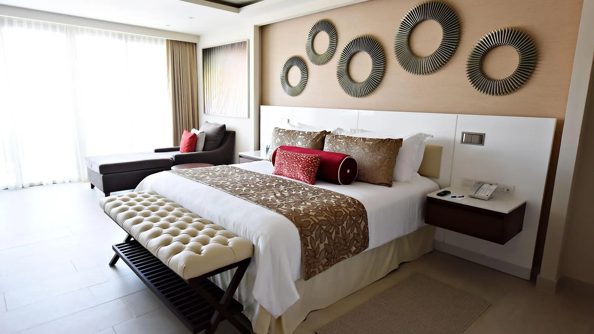 Отель Hideaway At Royalton Riviera Cancun (Adults Only) Пуэрто-Морелос