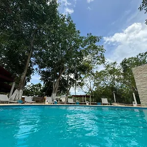 Hotel Ranch Chulas And Restaurant